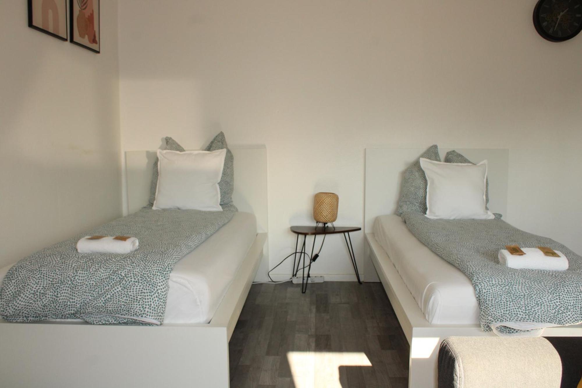 Wohlfuehl & Schickes Apartment ไฮล์บรอนน์ ภายนอก รูปภาพ